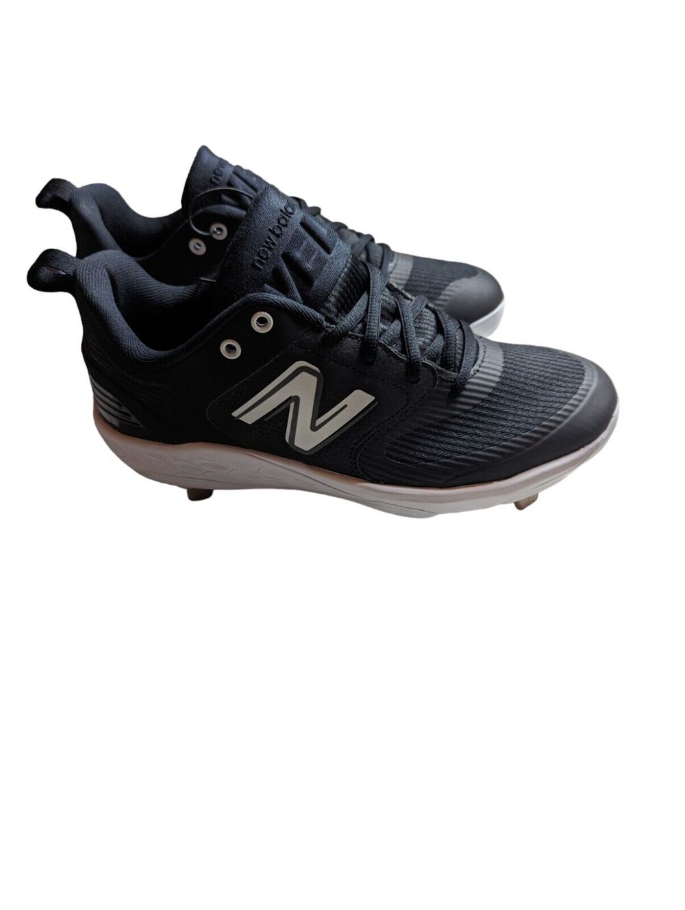 New Balance Fresh Foam Velo V3 Softball Cleats Women’s Size 7.5 Black SMVELOK3